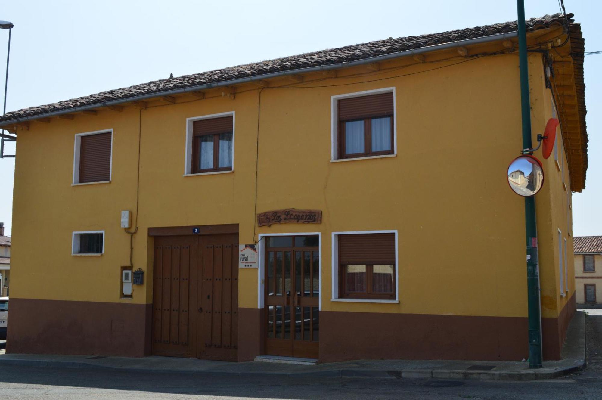 Casa Rural Los Llaganos Vendégház Villaturiel Kültér fotó